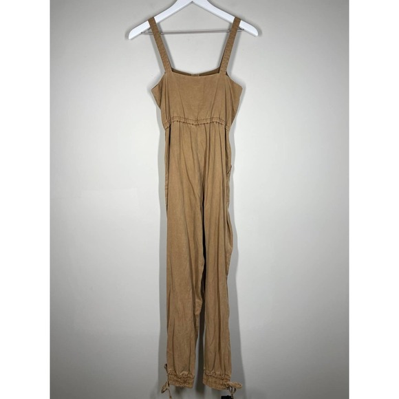 ALICE + OLIVIA Tiana Button Front Patch Pocket Jumpsuit 0 - Picture 8 of 13